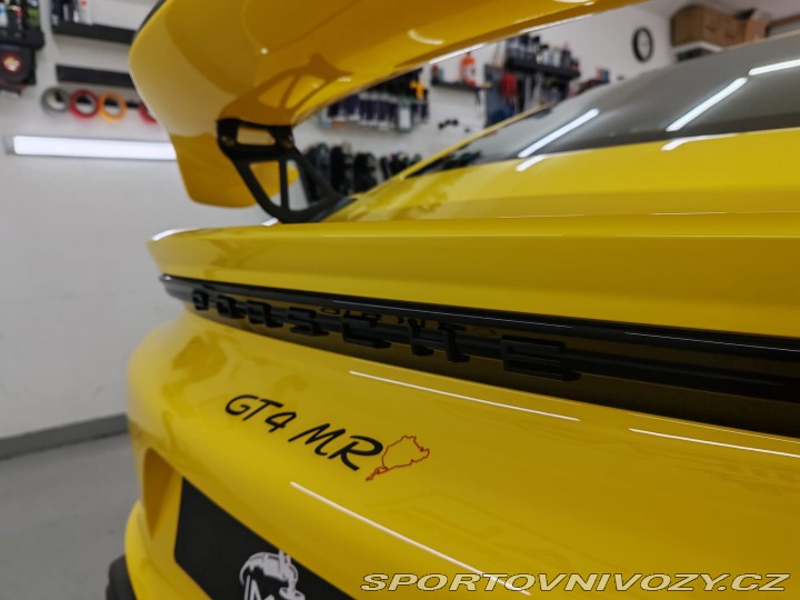 Porsche 718 Cayman GT4 Manthey Racing 2020