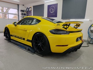 Porsche 718 Cayman GT4 Manthey Racing 2020