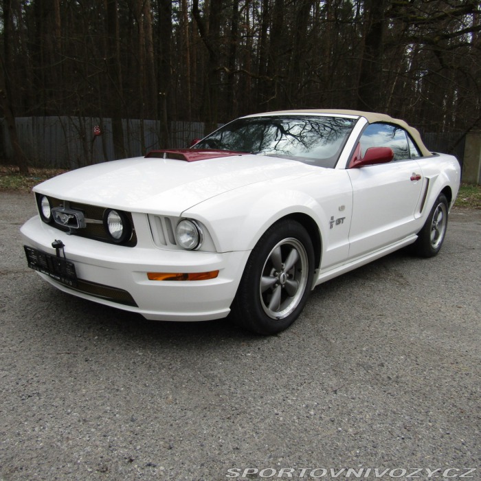 Ford Mustang GT 4.6 224kw, Retro
