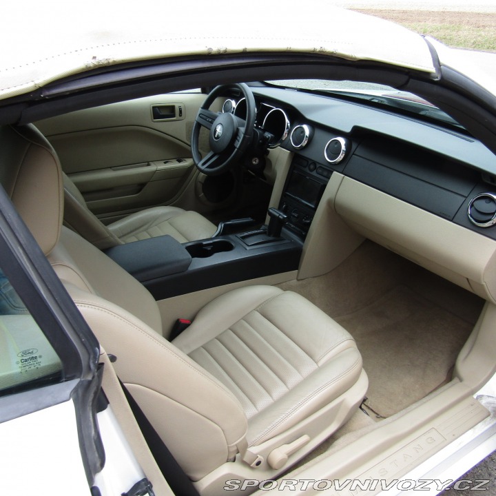 Ford Mustang GT 4.6 224kw, Retro 2006