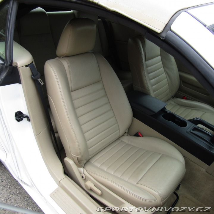 Ford Mustang GT 4.6 224kw, Retro 2006