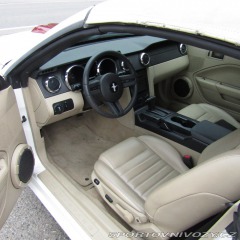 Ford Mustang GT 4.6 224kw, Retro 2006