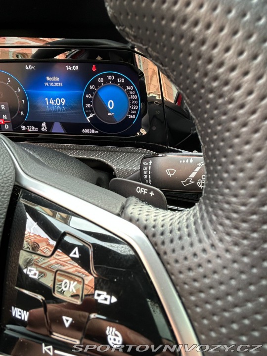 Volkswagen Golf R-Line 2022