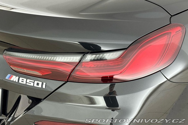 BMW 8 M850i xDrive 2023