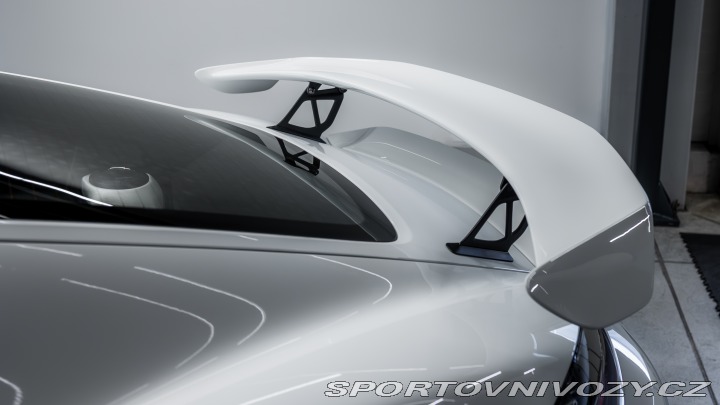 Porsche Cayman GT4, ZÁRUKA 2020