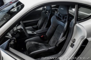 Porsche Cayman GT4, ZÁRUKA 2020