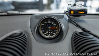 Porsche Cayman GT4, ZÁRUKA 2020