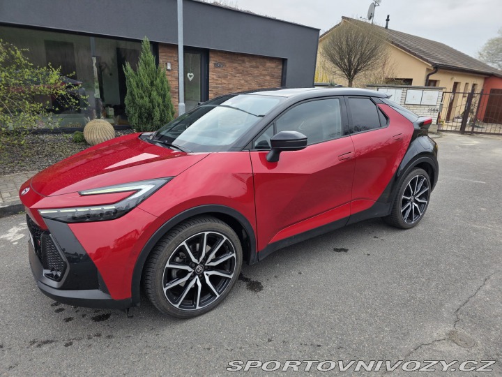 Toyota Ostatní modely CH-R GR PHEV 2024