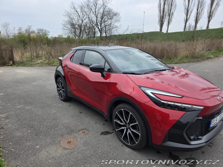 Toyota Ostatní modely CH-R GR PHEV 2024