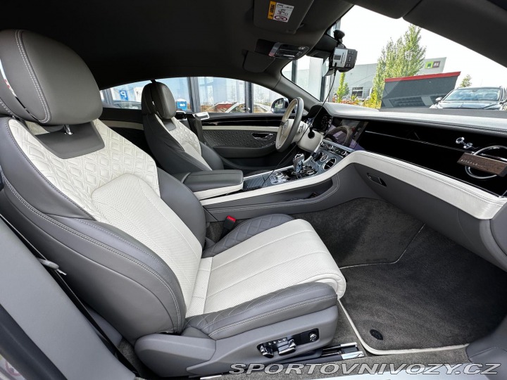 Bentley Continental Coupe 2018