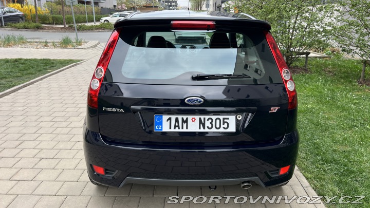 Ford Fiesta ST 2.0 16V ST 150 PS 2006