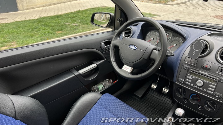 Ford Fiesta ST 2.0 16V ST 150 PS 2006