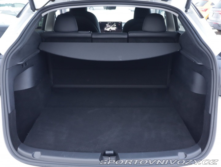 Tesla Model Y Long Range AWD 79kWh 2022