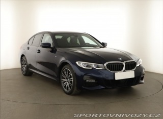 BMW 3 M Sport 330 e xDrive 2021