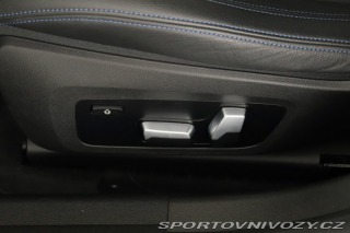 BMW 3 M Sport 330 e xDrive 2021