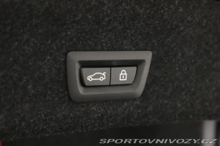 BMW 3 M Sport 330 e xDrive 2021