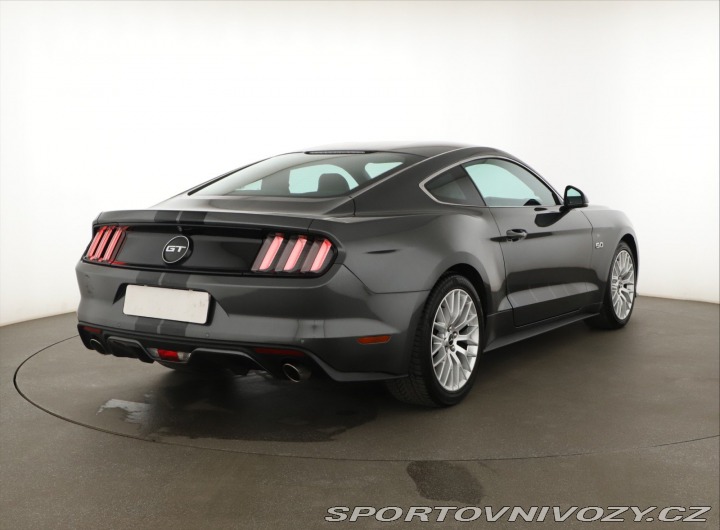 Ford Mustang GT V8 5.0 2016