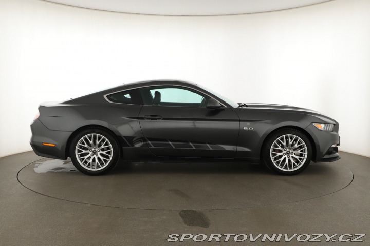 Ford Mustang GT V8 5.0 2016