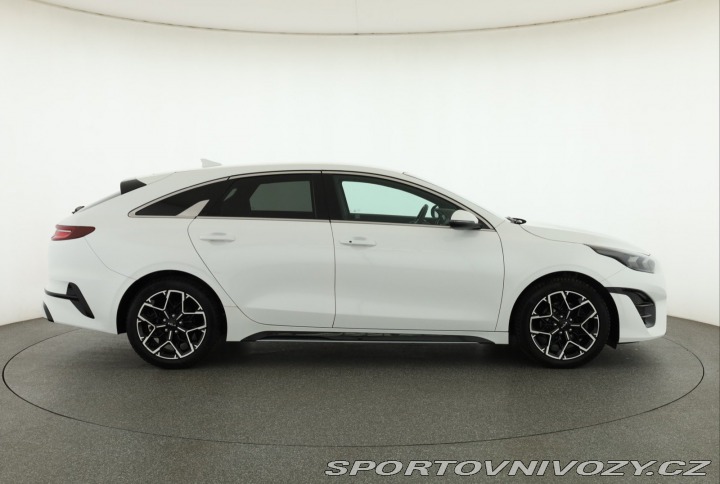 Kia ProCeed GT-Line 1.5 T-GDI 2023
