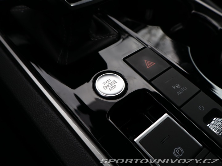 Volkswagen Ostatní modely Touareg R-Line 3.0 TDI 2020