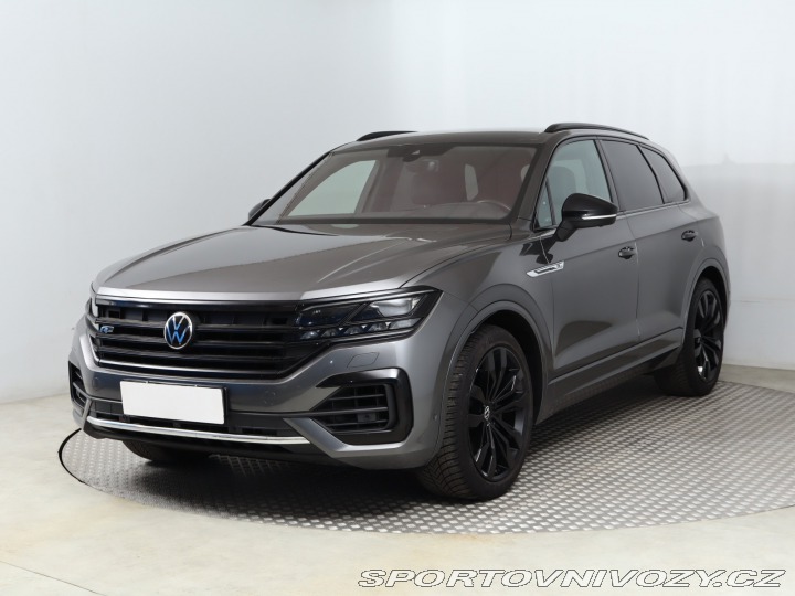 Volkswagen Ostatní modely Touareg R-Line 3.0 TDI 2020