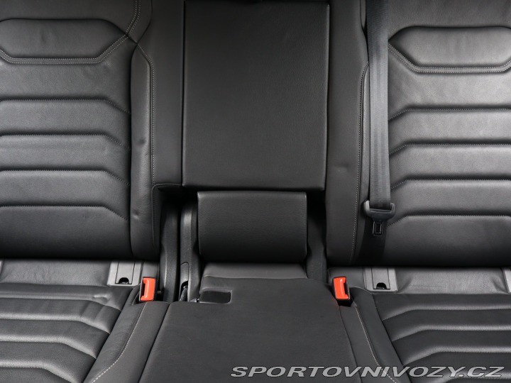 Volkswagen Ostatní modely Touareg R-Line 3.0 TDI 2020