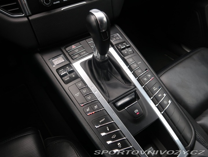 Porsche Macan S 2017