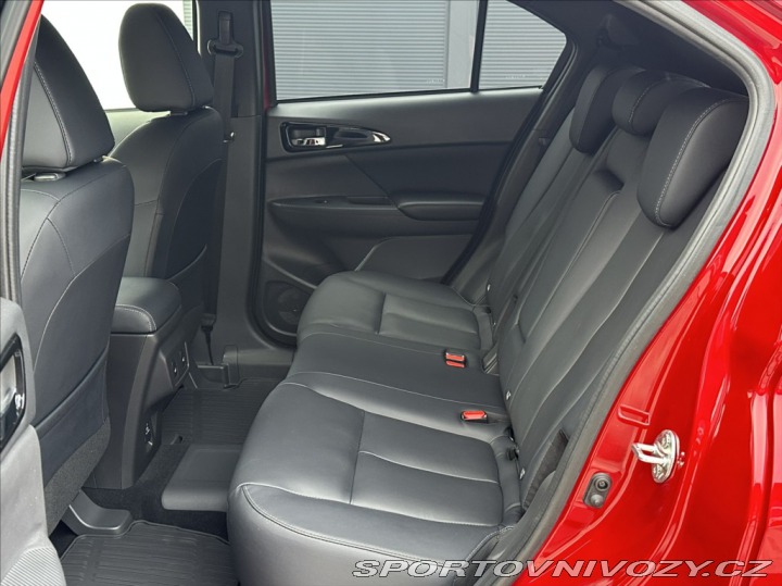 Mitsubishi Ostatní modely Eclipse Cross 2,4 PHEV 188PS  Instyle A 2024