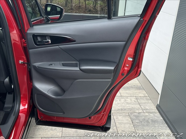 Mitsubishi Ostatní modely Eclipse Cross 2,4 PHEV 188PS  Instyle A 2024