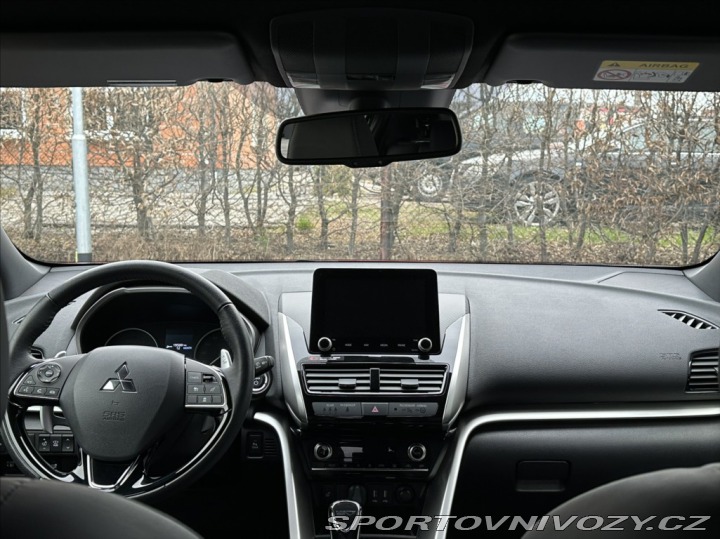 Mitsubishi Ostatní modely Eclipse Cross 2,4 PHEV 188PS  Instyle A 2024