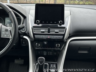 Mitsubishi Ostatní modely Eclipse Cross 2,4 PHEV 188PS Instyle A 2024