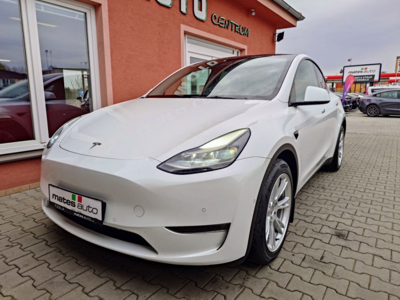 Tesla Model Y Long Range Dual Motor 378