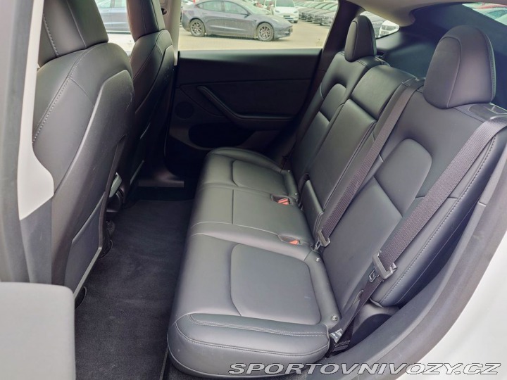 Tesla Model Y Long Range Dual Motor 378 2022