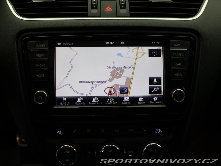 Škoda Octavia RS 2.0 TSI RS 162kW CZ 2015