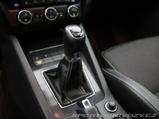 Škoda Octavia RS 2.0 TSI RS 162kW CZ 2015