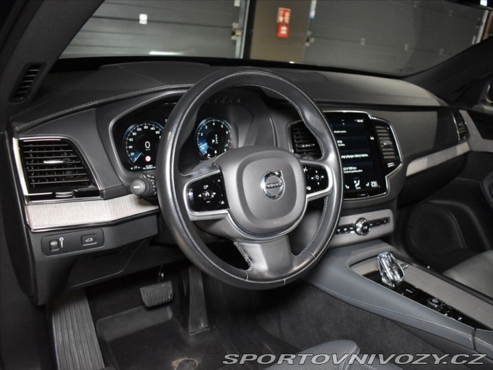 Volvo Ostatní modely XC90 2,0 B6 AWD INS Tažné,Pano 2021