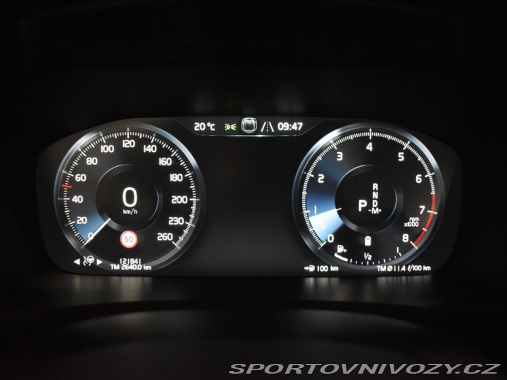 Volvo Ostatní modely XC90 2,0 B6 AWD INS Tažné,Pano 2021