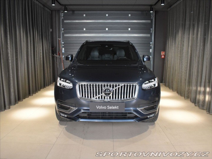 Volvo Ostatní modely XC90 2,0 B6 AWD INS Tažné,Pano 2021