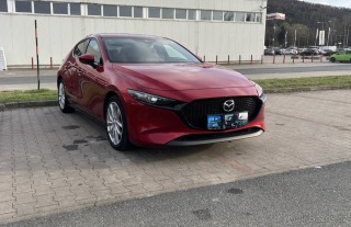 Mazda  3 2,0