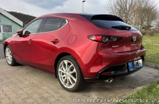 Mazda Ostatní modely 3 2,0 1800
