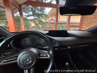Mazda Ostatní modely 3 2,0 1800