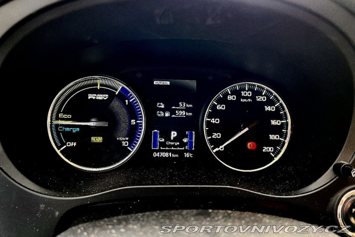 Mitsubishi Ostatní modely Outlander PHEV 1800