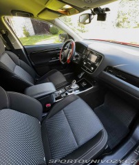 Mitsubishi Ostatní modely Outlander PHEV 1800