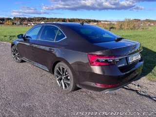 Škoda Superb 2,0   TDi,ČR,L&K,DSG, 1800