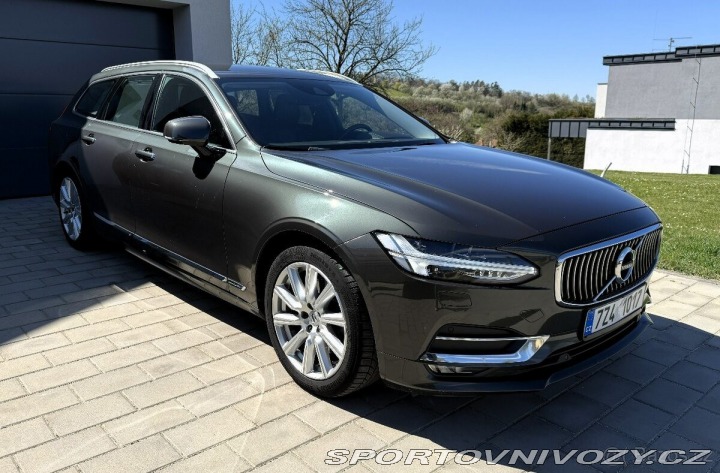 Volvo V60 2,0   D5 AWD 173kW INSCRI 1800