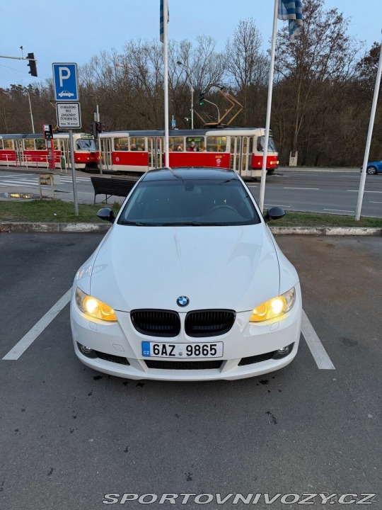BMW 3 2,0   (E92) 2009