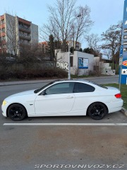 BMW 3 2,0   (E92) 2009