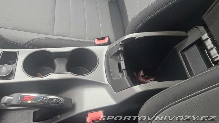 Ford Ostatní modely Kuga 2,0   EB 179kW 4x4 automa 2013