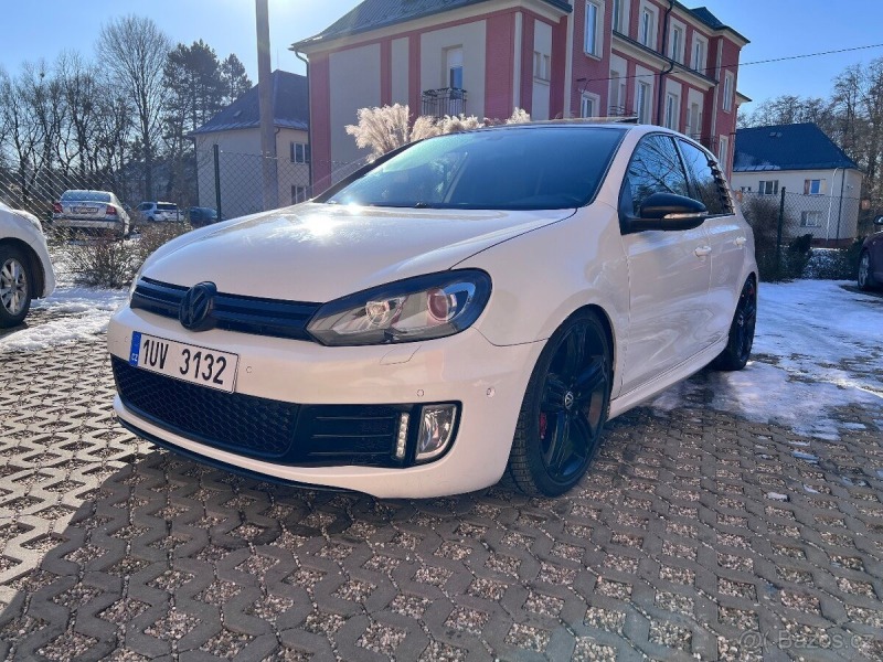 Volkswagen Golf 2,0   GTI - Stage 3 Přípr