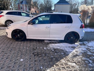 Volkswagen Golf 2,0   GTI - Stage 3 Přípr 1800